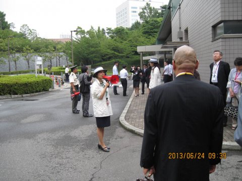 2013-06-24 09.39.51